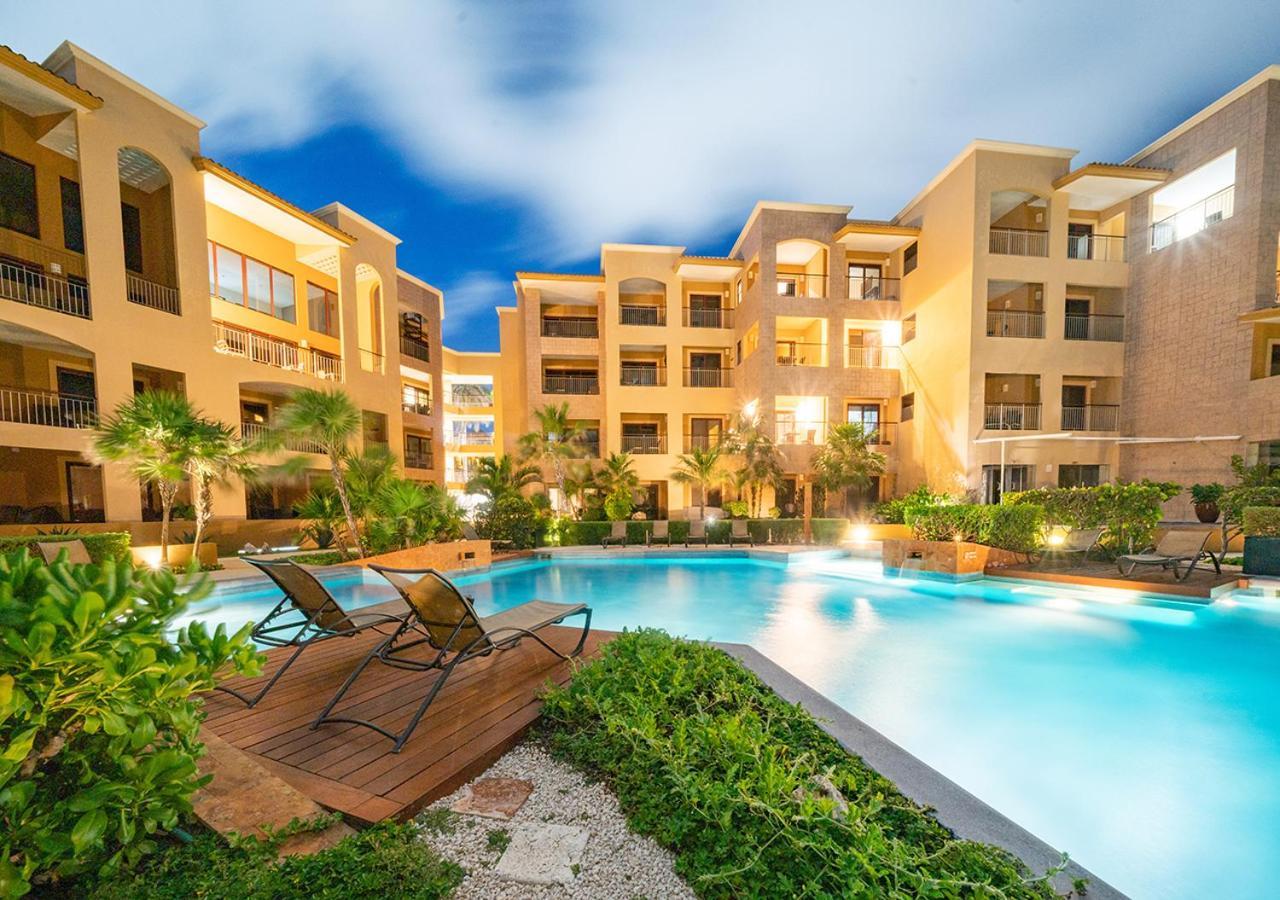Beachfront 1 Bedroom Condo - El Faro, Surf 407 Playa del Carmen Eksteriør bilde